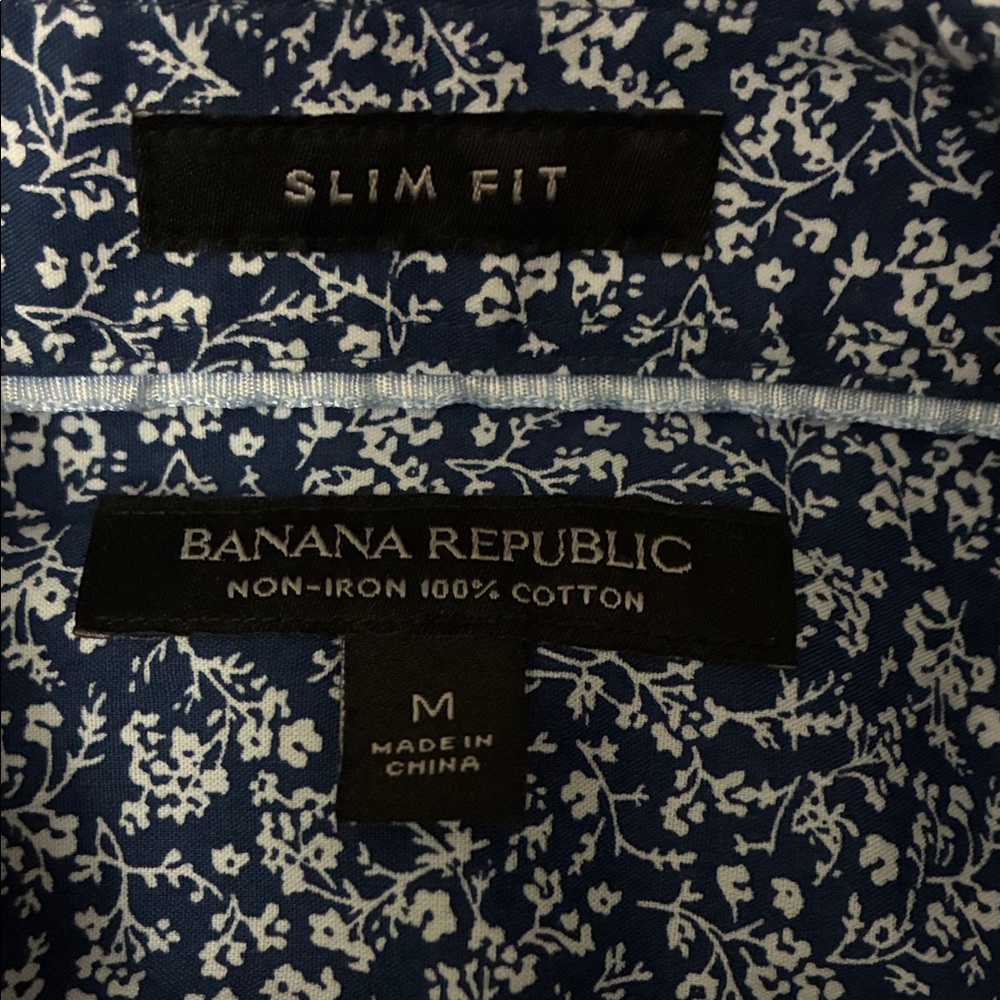 Banana Republic Blue Floral Dress Shirt - Picture 5 of 5